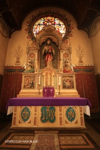 centocow-sacred-heart-church-1910-interior-altar-4
