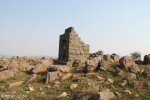 mt-itala-battlefield-summit-monument-s-28-31-149-e-31-02-140-elev-1472m-3