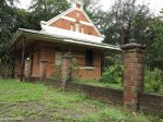 bothas-hill-railway-station-r103-ticket-office-s-29-45-15-e-30-44-40-elev-741m-47