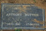 camperdown - Church of thr Resurrection - Grave - Anthony Hutton 2005