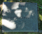 Currys-Post-St-Pauls-Church-grave-Richard-Barnes-1989