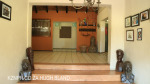 Dundee - Country Club foyer