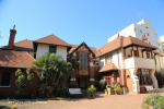 Burban Bearea Musgrave Road - The Caister Greenacres home main entrance facade (6)