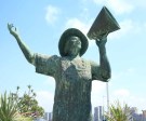 Durban Harbour - Lady in White - Perla Siedle Gibson - Monument at Passenger terminal -  (3)
