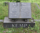 Malvern-Civil-Cemetery-Grave-Geoffrey-and-Willem-Kemp16