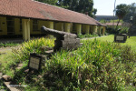 Old-Fort-Grosvenor-Gun-17824