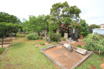 St Thomas Cemetery - Grave -  views