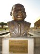 moses-mabhida-statue-1