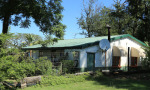 Wasbank - Manor House - De Jager - Gardens - 28.15.34 S  30.6.55 E-  (3)