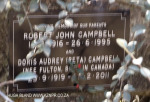 Himeville Cemetery - grave Robert and Doris Campbell)