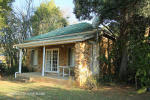 Caversham Press farmhouse (4)