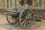 ladysmith-murchison-str-town-hall-siege-museum-guns-46