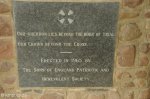ladysmith-waggon-hill-cemetary-out-of-fence-s-28-35-244-e-29-45-914-elev-1130m-entrance-and-tablets-1