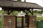 ladysmith-waggon-hill-cemetary-out-of-fence-s-28-35-244-e-29-45-914-elev-1130m-entrance-and-tablets-2