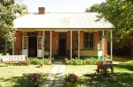 lions-river-station-masters-house-1890-s29-27-800-e30-09-206-elev-1055m-9