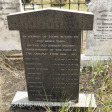 AA - Memorial to Empangweni buried at base od Ohloza 1863 - 1911