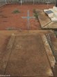 Intombi Spruit Monument - S 27 - 16.395 E 30 - 40.803 Elev 1103m (50)