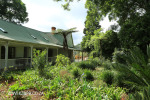 Midmar Fern Hill Hotel front verandah (3)