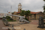 Ladysmith Murchison Str. - Town Hall - Siege museum - Guns - Long Tom  (3)