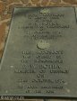 estcourt-fort-durnford-plaques-s29-00-964-e-29-53-301-elev-1170m-30