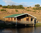 Lake Eland Reserve lakeside cottages (5)