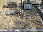 Umhlali Cemetery - grave -  James & Neelie Gifford