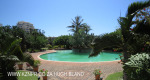 Edge of the sea pool. (2)